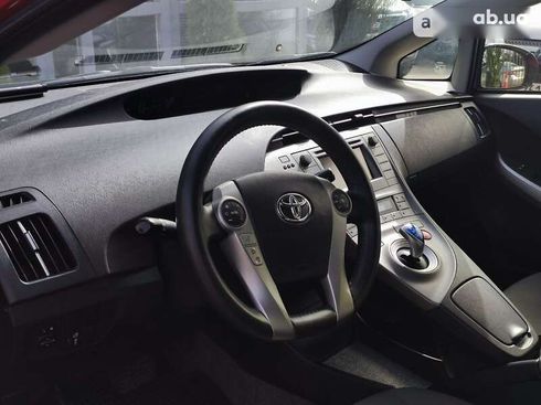 Toyota Prius 2014 - фото 30