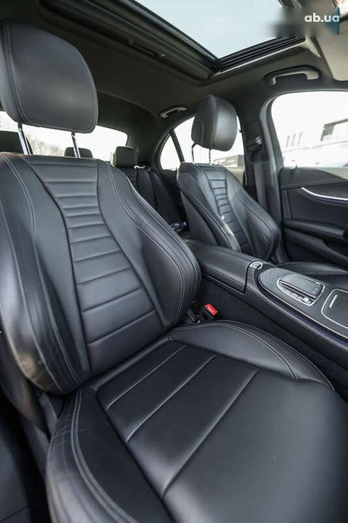 Mercedes-Benz E-Класс 2021 - фото 24