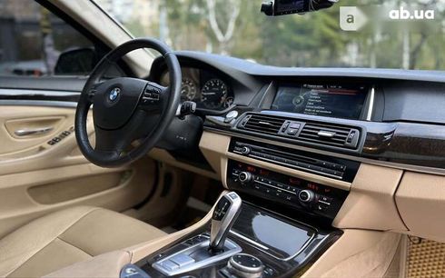 BMW 5 серия 2014 - фото 10