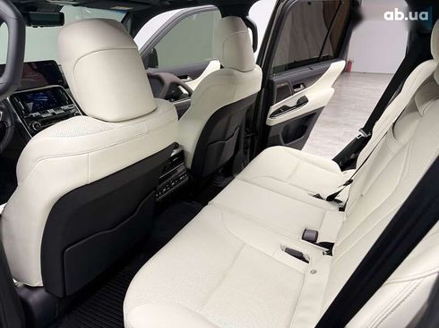 Lexus LX 2022 - фото 28