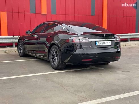 Tesla Model S 2018 - фото 10