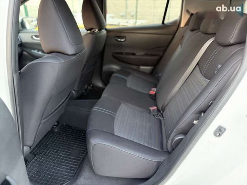 Nissan Leaf 2019 - фото 21