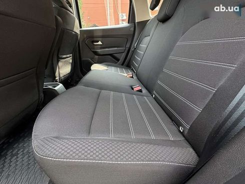 Renault Duster 2023 - фото 25