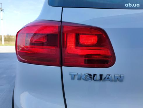 Volkswagen Tiguan 2012 белый - фото 15