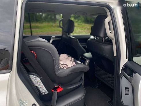 Toyota Land Cruiser Prado 2020 - фото 20