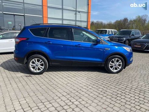 Ford Escape 2017 - фото 8