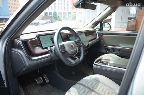 Rivian R1S 2023 - фото 22