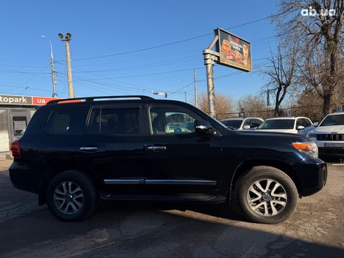 Toyota land cruiser 200 2015 черный - фото 4