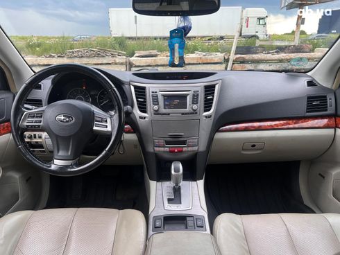 Subaru Outback 2011 зеленый - фото 24