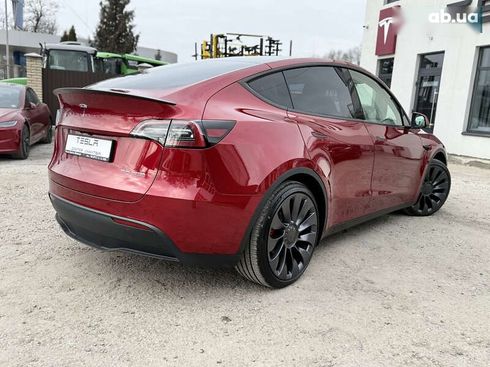 Tesla Model Y 2024 - фото 18