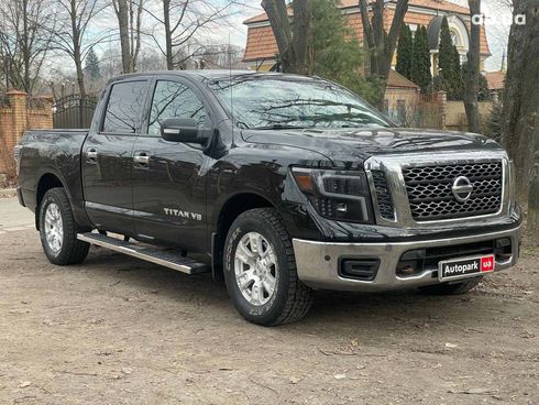 Nissan Titan 2018 черный - фото 3