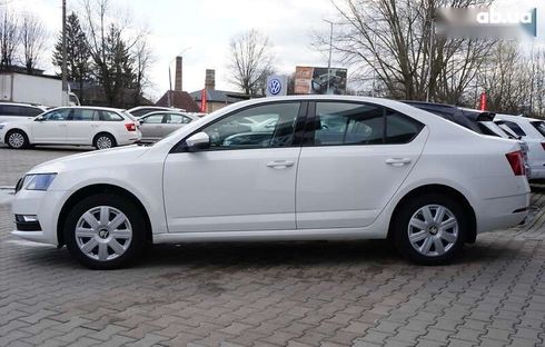Skoda Octavia 2018 - фото 9