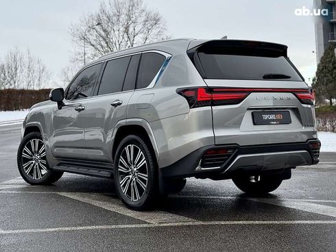 Lexus LX 2022 - фото 10