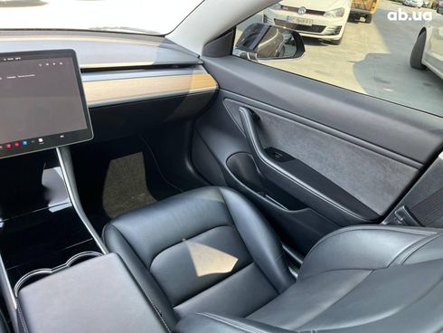 Tesla Model 3 2019 черный - фото 34