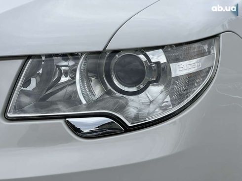 Skoda Superb 2012 - фото 14