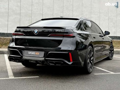 BMW 7 серия 2023 - фото 13