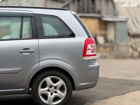 Opel Zafira 2008 серый - фото 11
