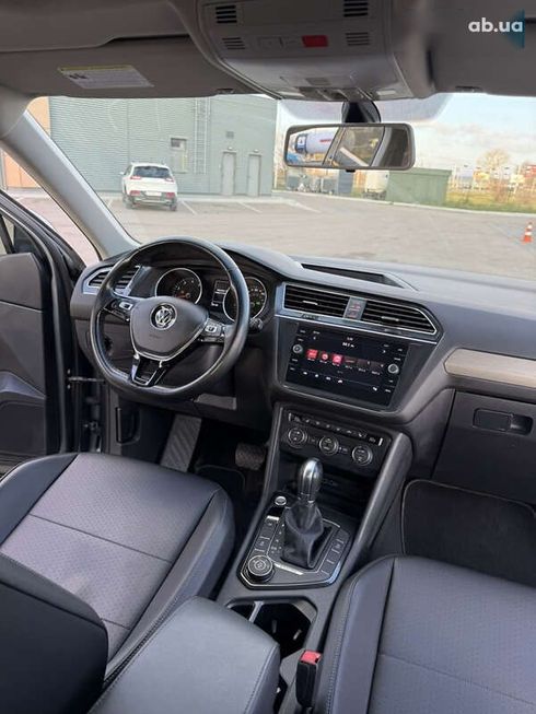 Volkswagen Tiguan 2017 - фото 21