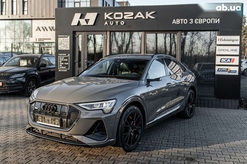 Audi E-Tron 2022 - фото 15