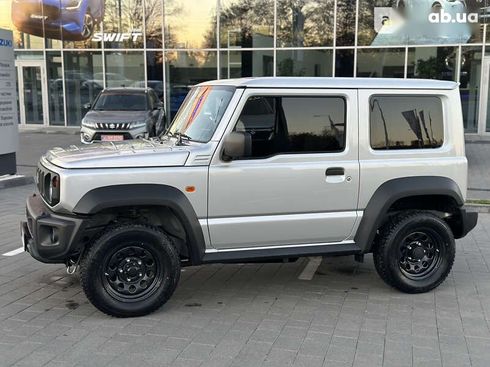 Suzuki Jimny 2023 - фото 16