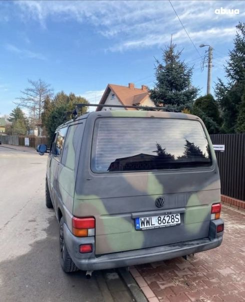 Volkswagen Transporter 2002 зеленый - фото 11