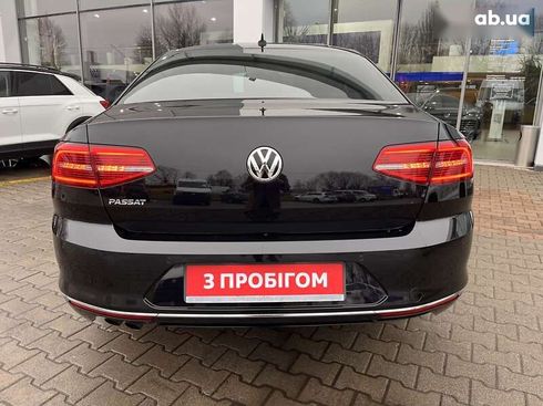 Volkswagen Passat 2018 - фото 7