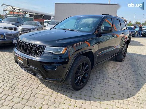Jeep Grand Cherokee 2020 - фото 3
