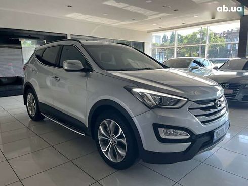 Hyundai Santa Fe 2013 - фото 3