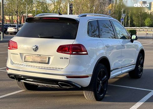 Volkswagen Touareg 2017 - фото 7