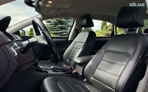 Volkswagen Passat 2015 - фото 9