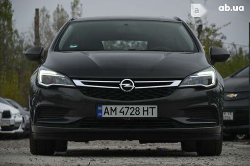 Opel Astra 2016 - фото 4