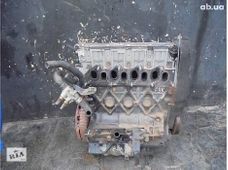 Запчастини Двигуна на Легкові авто Renault - купити на Автобазарі