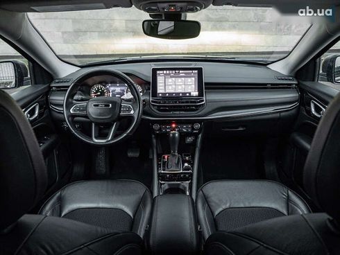 Jeep Compass 2022 - фото 12