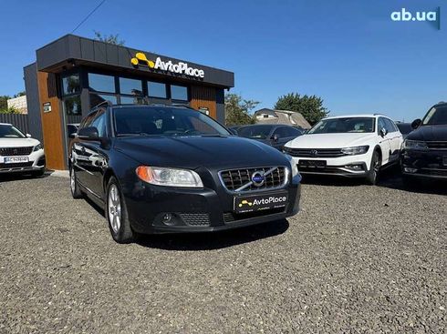 Volvo V70 2013 - фото 2