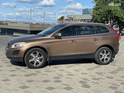 Volvo XC60 2012 - фото 17