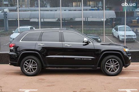 Jeep Grand Cherokee 2017 - фото 6