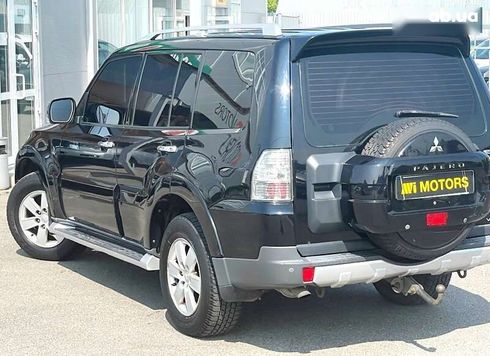 Mitsubishi Pajero Wagon 2008 - фото 16