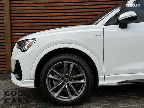 Audi Q3 2021 - фото 8