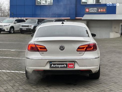 Volkswagen Passat CC 2012 белый - фото 5