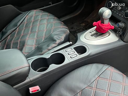 Nissan Qashqai 2012 красный - фото 17