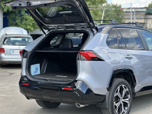 Toyota RAV4 2020 серый - фото 19