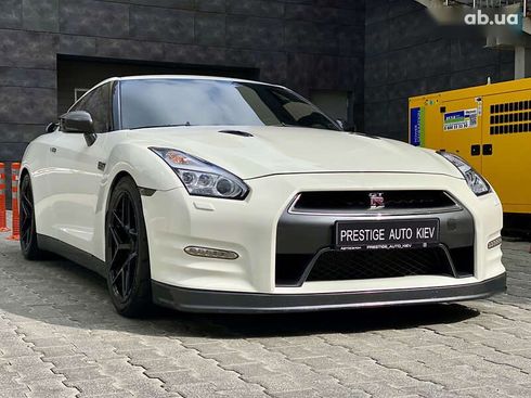 Nissan GT-R 2013 - фото 4