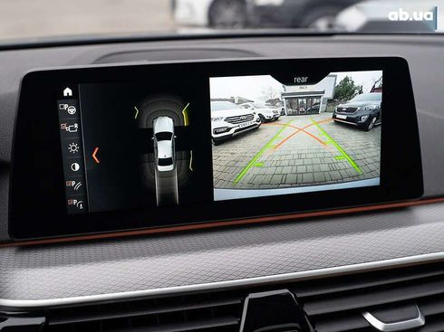 BMW 5 серия 2017 - фото 27