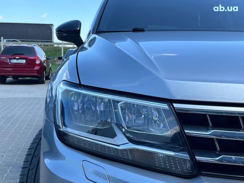 Volkswagen Tiguan 2020 серый - фото 41