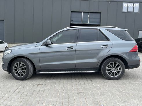 Mercedes-Benz GLE-Класс 2017 серый - фото 39