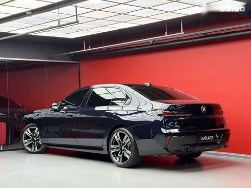 BMW 7 серия 2023 - фото 27