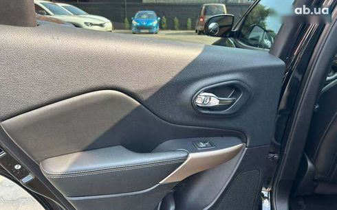Jeep Cherokee 2016 - фото 19