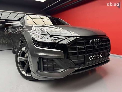Audi Q8 2021 - фото 10