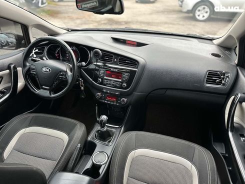 Kia Cee'd 2012 коричневый - фото 14