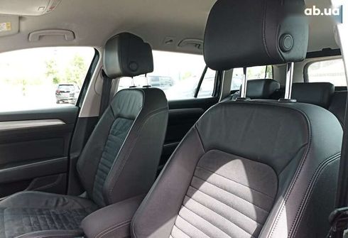 Volkswagen Passat 2021 - фото 16